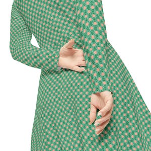Elegant Women&#39;s Long Sleeve Dance Dress, Flowy Green Dress for Parties, Dancewear, Spring Summer Fall Celebrations, Gift for Her Soror