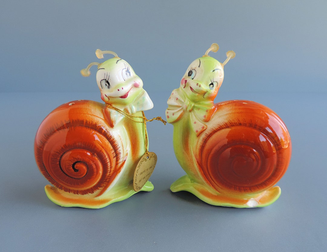 Vintage Enesco Snappy the Snail Salt and Pepper Shaker Set Etsy
