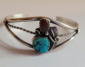 Pre-owned Navajo Indian Sterling Silver Turquoise and Red Coral Bracelet