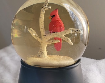 Pre-owned Red Cardinals Musical Christmas Snow Globe Decoration 2020, Vintage