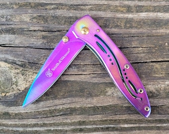 Pre-owned Smith & Wesson Rainbow Folding Knife - 5.5 Inch Mini Collectible