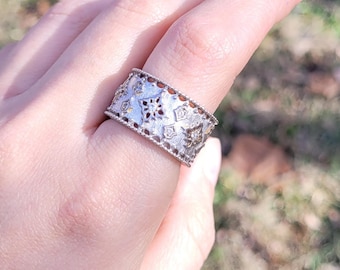 Pre-owned Sterling Silver Gold Plated Diamante Ring - Size 7.25