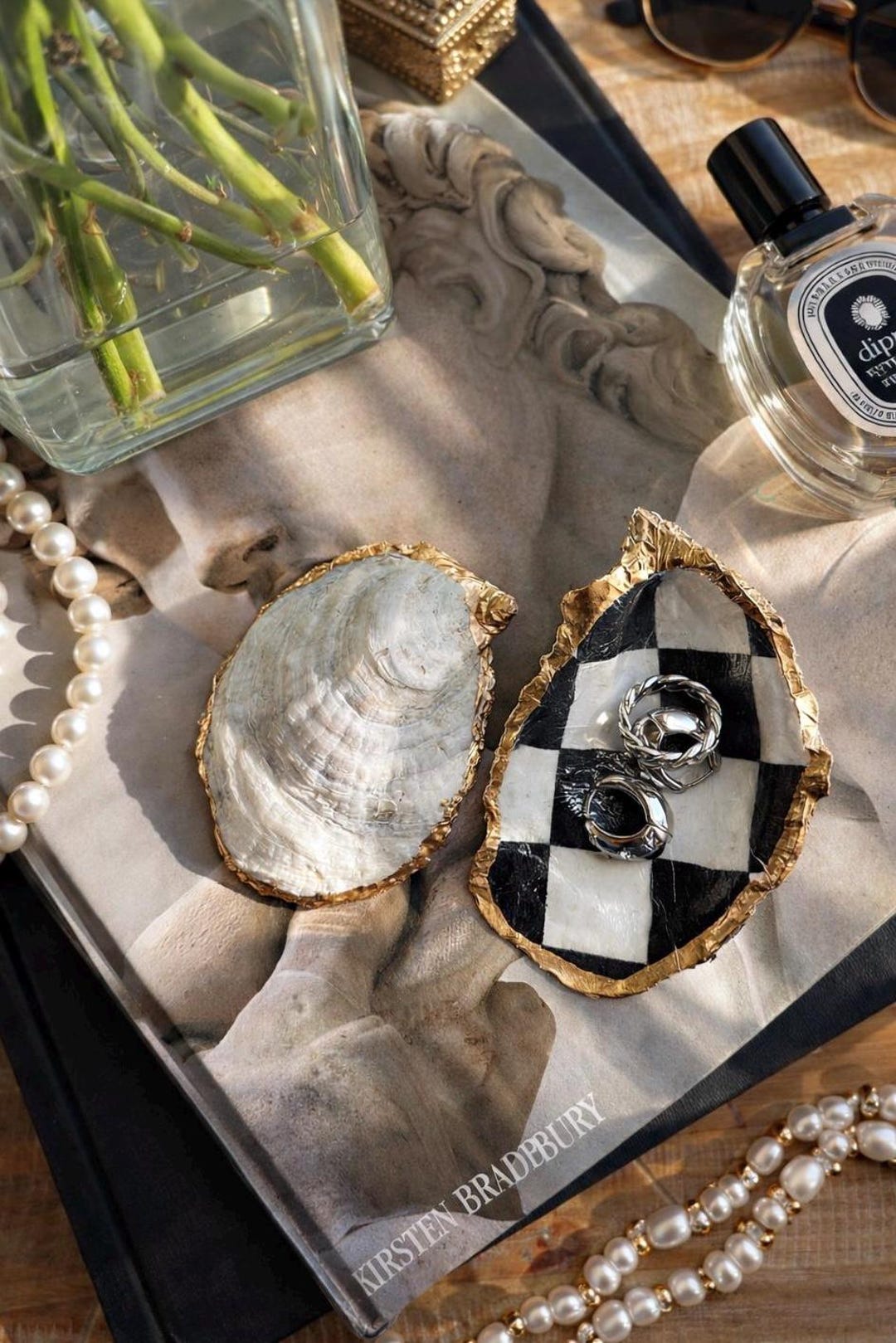 Checquered Shell Black & White Checkered Oyster Shell Trinket Dish, Oyster Shell Ring ...