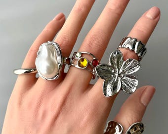 Chunky Statement Ring Set, Pearl, Flower, Adjustable Minimalist Jewelry