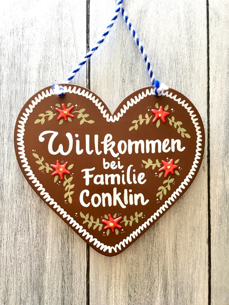 WILLKOMMEN SIGN, German Sign, German Door Hanger, German Gifts, Frohe Weihnacht, Personalized Sign for German Family, Lebkuchen Sign Gift image 1