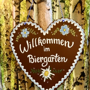 WILLKOMMEN SIGN, German Sign, Large 9-inch, Gingerbread Heart, Bavarian Gifts, Frohe Weihnacht, Door Sign, Door Hanger, Oktoberfest Decor image 1