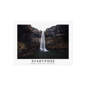 Arte murale della cascata di Svartifoss - Fotografia della cascata di basalto islandese - Decorazione islandese unica