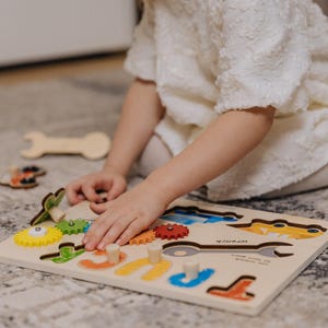 Montessori Sensory Busy Board | Wooden Sensory Toy for Toddlers | Wooden Activity Board | Travel Toys | Gift for 1 2 3 Year Old Kids