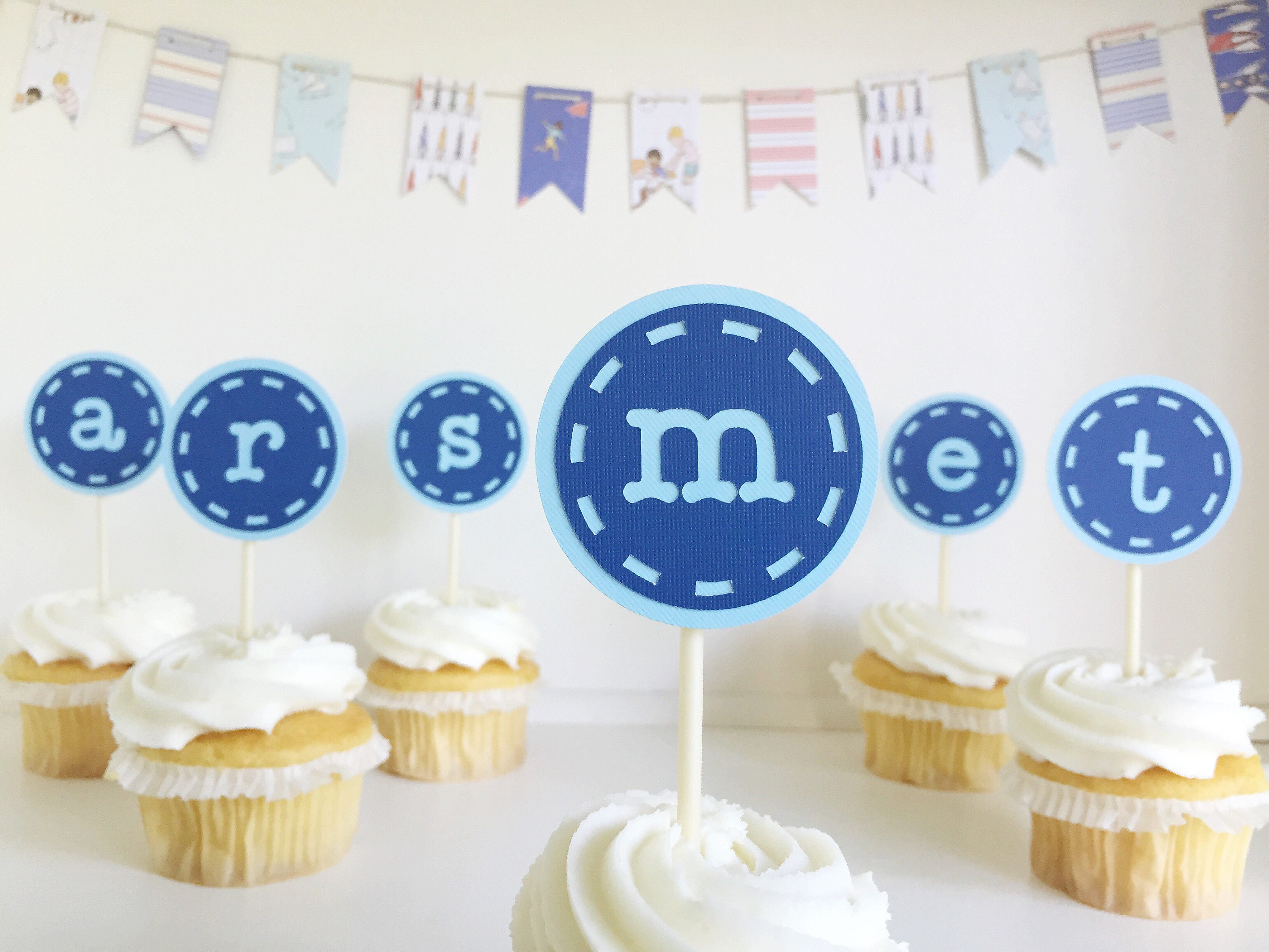 Edible Letters Cupcake Cake Toppers, Decorations, Wedding. Up to 30 Letters  (Baby Blue) Please Message with Letters You Like : : Home &  Kitchen
