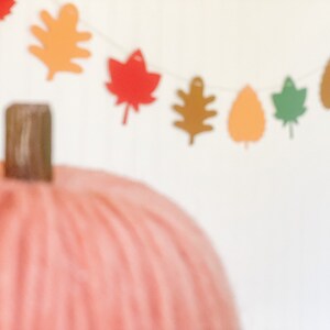 leaf leaves banner / fall party / decoration / garland / bunting /  thanksgiving  / autumn party