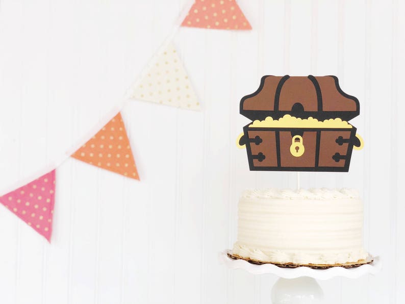 treasure chest / pirate / smash cake / cake topper / first birthday / baby shower / ahoy mate image 4