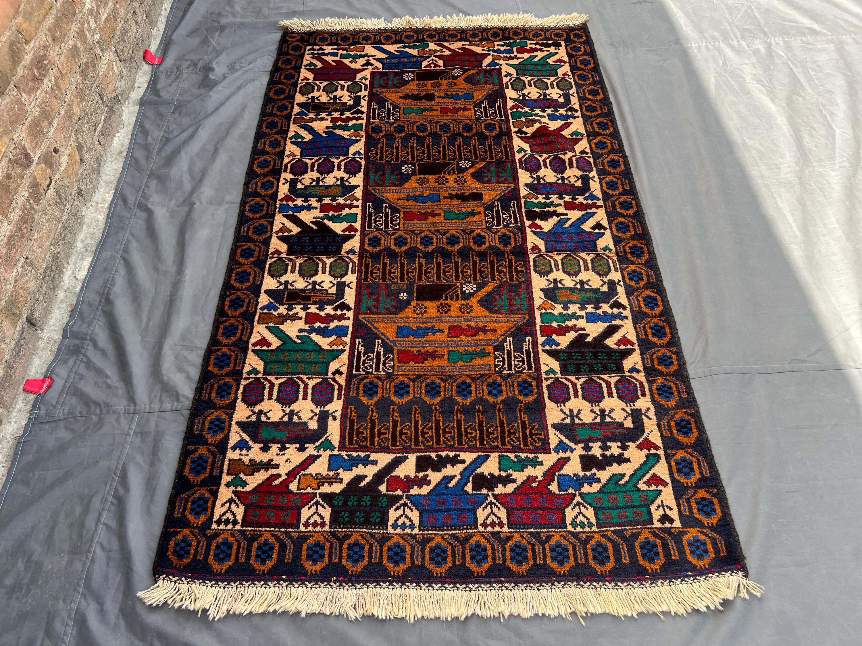 【vintage rug】バルーチ族　ヴィンテージ　アフガン　幾何学模様 4x7 ヴィンテージ アフガン バルーチ 戦争ラグ 部族 高品質ウール 絵画