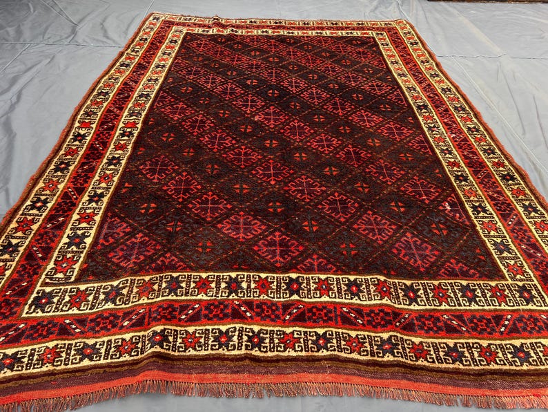 Tapis tribal afghan ancien 178 x 244 cm | Tapis en laine Baloutche fait main des années 1940 | Motif Boukhara turkmène | Grand tapis pour salon ou chambre image 12