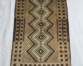 Tappeto tribale afghano vintage in lana, 86x145 cm / Raro tappeto decorativo nomade / Tessuto a mano in lana pregiata / Design tribale unico per l'arredamento della casa