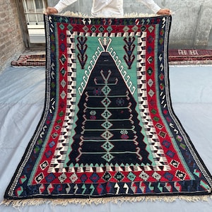 4&#39;7&quot; x 6&#39;9&quot; Ft Turkish Kilim Rug, Flat Weave Prayer Design Handmade Antique Carpet, Tribal Geometric Pattern Vintage Rug Bohemian Home Decor