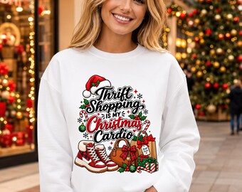 La felpa "Shopping nei negozi dell'usato è il mio cardio natalizio", shopping natalizio nei negozi dell'usato, chi cerca articoli di seconda mano, negozio dell'usato, regalo di Natale, shopping natalizio