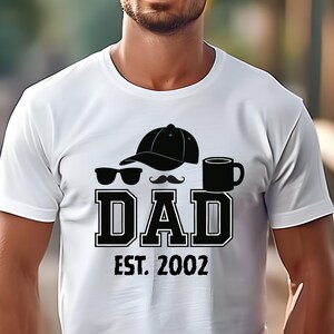 Personalized Dad Established T-Shirt, Gift for Father&#39;s Day, Birthday Gift for Dad, Casual Wear, Fathers Day Tee, Dad Life Shirt