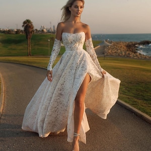 Boho Lace Wedding Dress: Romantic Bridal Gown with Long Skirt