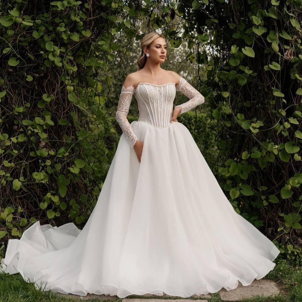 lace top organza skirt wedding dress Beaded Lace Detachable Overksirt Wedding Dress