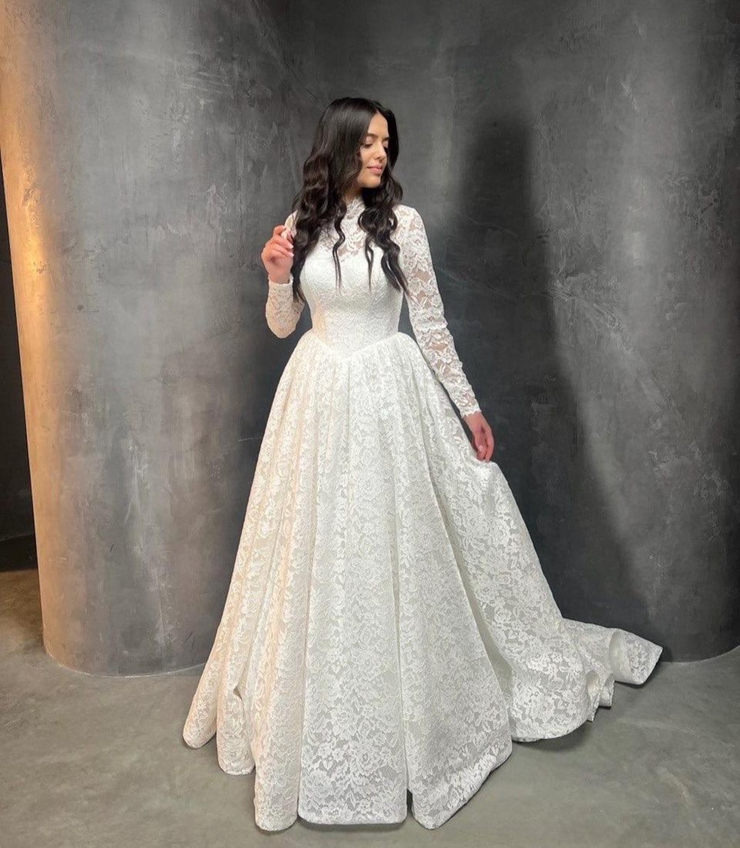 full sleeve lace wedding dress Romantic Flower Lace Long Sleeve Illusion Neck Summer Bridal Dress