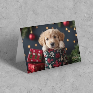 Nelson the Golden Retriever Puppy in a Christmas Stocking Kerstkaart - 7 x 5 kaart - 350 g/m²