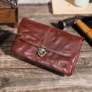 Étui pour téléphone personnalisé en cuir avec passant de ceinture, pochette pour téléphone, étui pour téléphone fait main, étui pour téléphone durable, accessoire pour téléphone portable, cadeau pour lui
