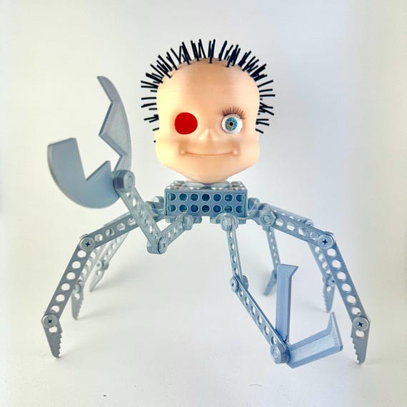 1:1 Scale Articulated Babyface – Collector's Edition From Toy