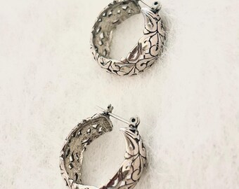 Vintage Floral Filagree 925 Sterling Silver Hoop EARRINGS. Vintage 1980’s