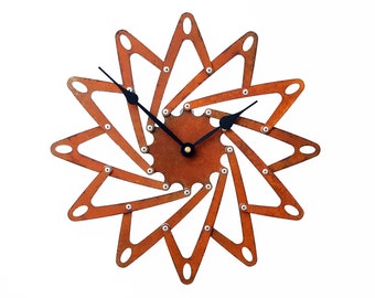 Pinwheel I Propeller Wall Clock / Rustic Home Decor / Handmade Feng Shui Industrial Metal Art / Indoor Outdoor Airplane Boat Rotor 3D Flower