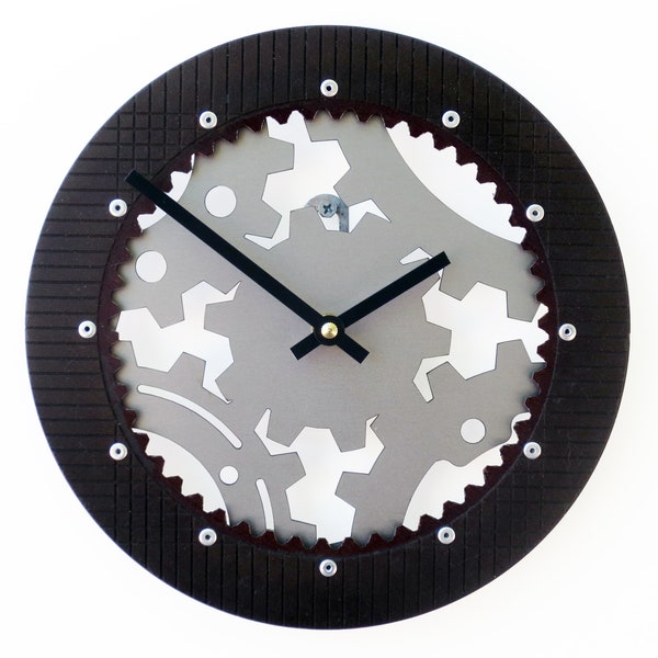 Small Gear Wall Clock / Mechanical Metal Art Reclaimed Handmade / Drive Shaft Sprocket Friction Plate Present Guy Husband Mechanic Gift