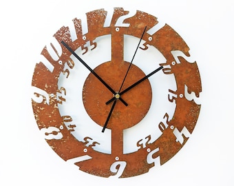 Radial IV Rustic Wall Clock / Distressed Weathered Steel Wall Decor / Unique Decoration Steel Anniversary Gift for Spouse / Custom Color