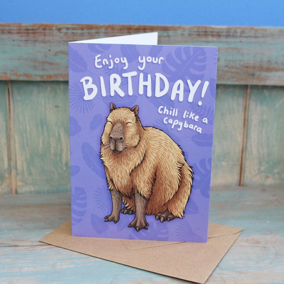 Tarjeta de cumpleaños de ilustración de capibara - Etsy México