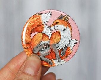 Red Kitsune Illustration Badge 44mm (x1)