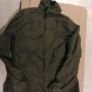 vietnam helicopter pilot shirt, used ,mediumSHORT ,1971, excellent  cOLOR