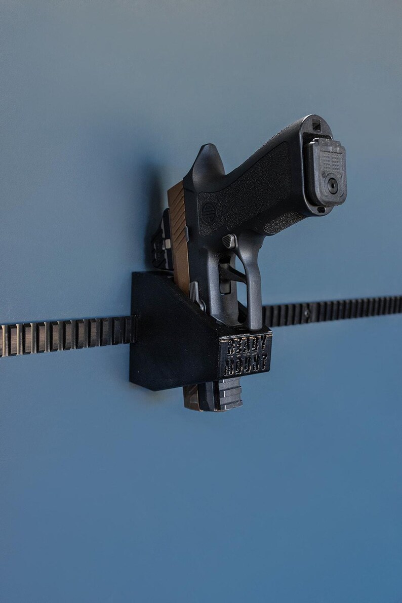Tight Stack Handgun / Pistol Wall Mount Display - Etsy