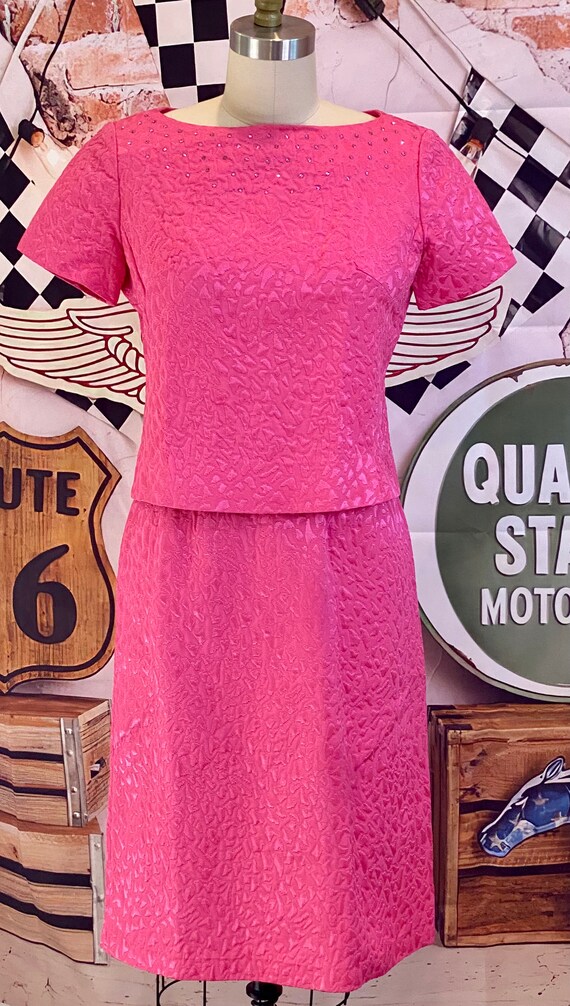 Adorable 1960s Bubblegum Pink L’Aiglon Dress Suit… - image 4