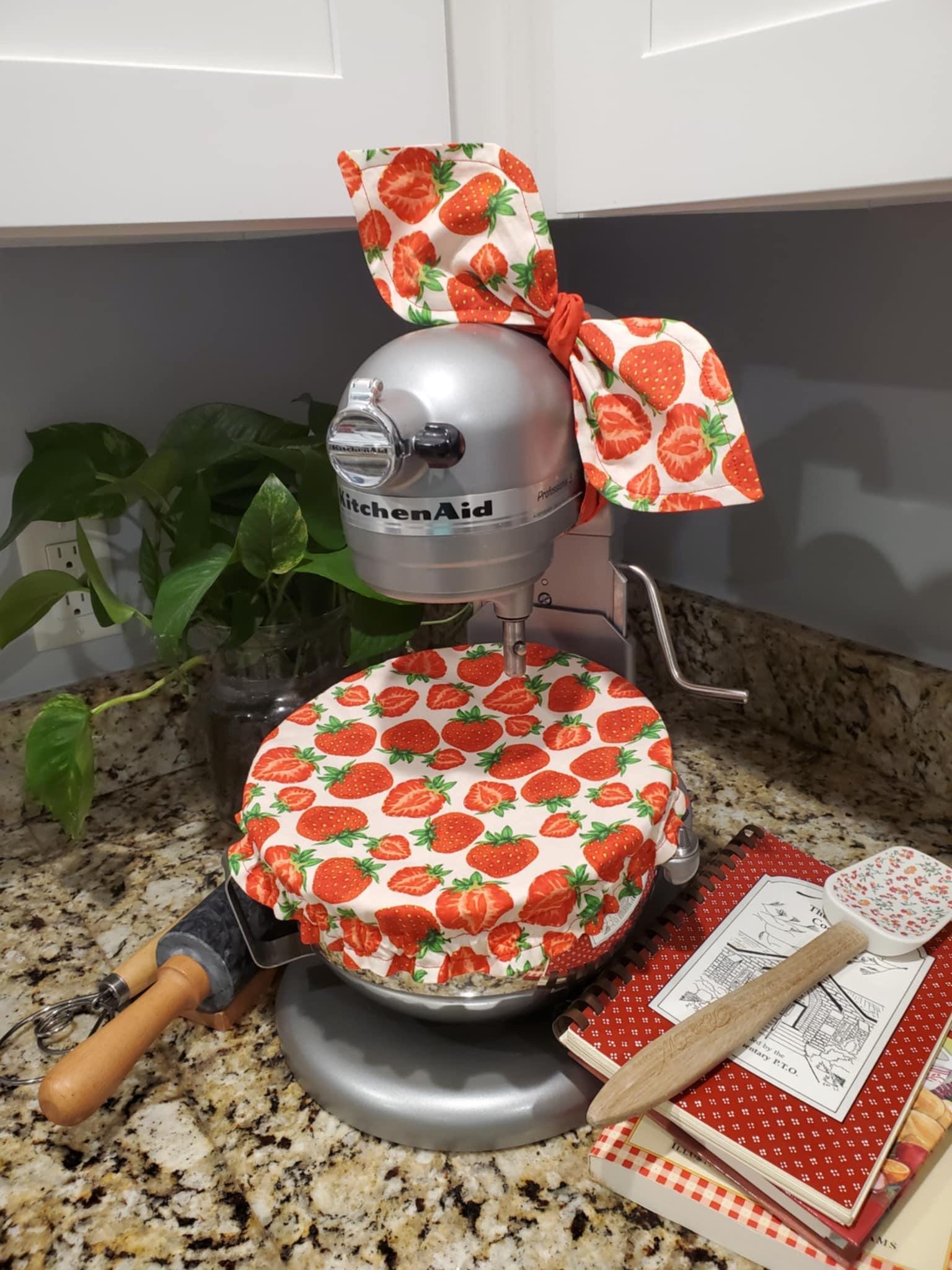 Fresh Strawberries Handmade Reversible Mixer Set: Bowl Cover and Bow
