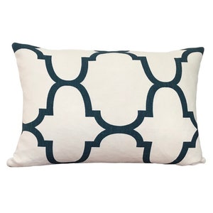 14&quot; x 20&quot; Lumbar Pillow Cover, Blue and White