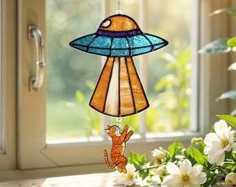 Custom Cat Spaceship Acrylic Suncatcher, Alien Abduction Window Decor, Personalized Cat & Spaceship, Gift for Cat Lovers, Funny Gift