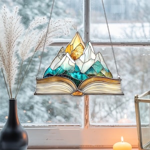 Bookaholic Acrylic Suncatcher, Book Lover Ornament, Fantasy Book Reader Gift, Acrylic Window Hanging, Bookshelf Decor, Bookish Gift