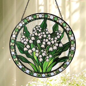 Lily of The Valley Stained Glass Suncatcher, Birth Month Flower Suncatcher, Gift for May Birthdays, Flower Glass Suncatcher, Window Hanging