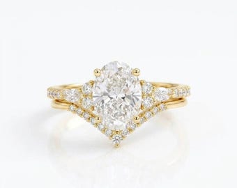 Oval Moissanite Diamond Engagement Ring Set, 18K Gold Wedding Ring, Diamond Halo Bridal Ring Set, Moissanite Ring Set, Promise Women Ring