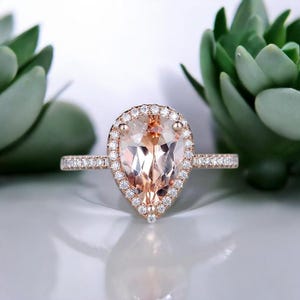 7*10mm 14kt Rose Gold Morganite Diamond Dainty Pave Pear Halo Ring, Pear Morganite Engagement Ring, Morganite Halo Ring