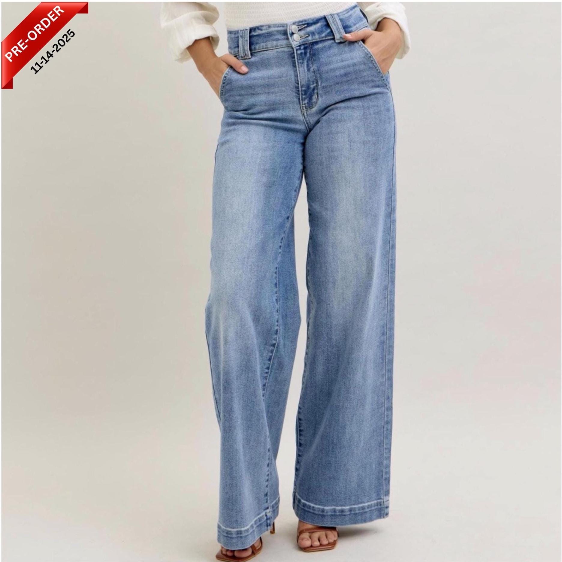 High Rise Curvy Bluenotes Jeggings NWT Bluenotes Curvy Jeggings