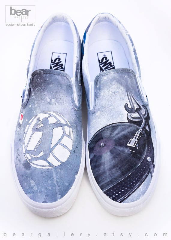 Acquistare FAI DA TE Scarpe Da Basket Uomo Donna Classica Moda 1 1s  Sneakers Sportivi Scarpe Personalizzate Scarpe Personalizzate Scarpe Da  Ginnastica Su Misura 3D Stampato Anime Cartone Animato Mocassini 0331  Economico 