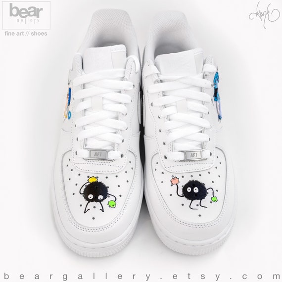 custom anime nike shoes