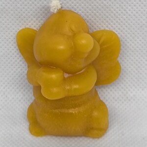 1017 Beeswax Candle Bee
