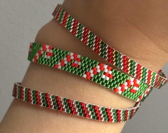 Peppermint Candy Cane Beaded Bracelet, Red, Green, Silver, Gold beads