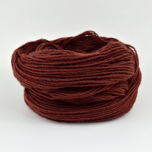 Rusty Brown Weaving Yarn Terracotta, Navajo Weaving Yarn, Wool Yarn, 4oz skein