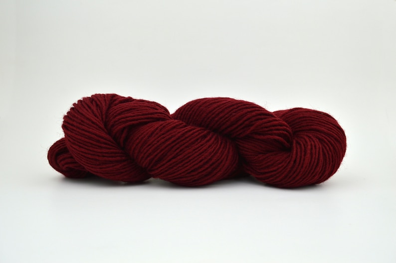 Dark Red Weaving Yarn Navajo Weaving Yarn Wool Yarn 4oz Etsy